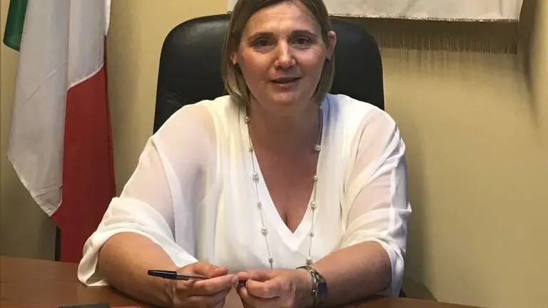 In carica: Luisa Lavelli svolgerà le funzioni di sindaca - © www.giornaledibrescia.it