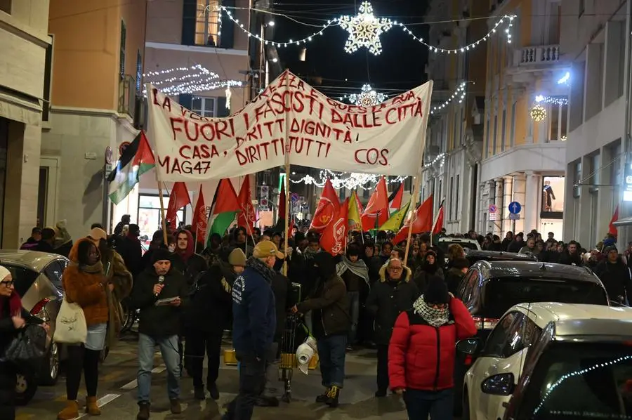 Gli scatti dalla manifestastione antifascista