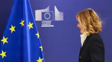 epa11786676 Italian Prime Minister Giorgia Meloni is welcomed by the European Commission president ahead of a meeting in Brussels, Belgium, 20 December 2024. EPA/OLIVIER HOSLET