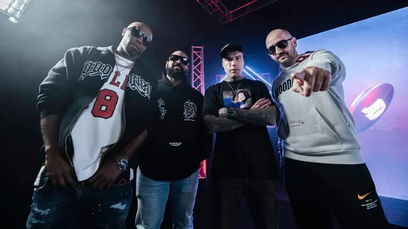 Khaled, Kuma e Bosca in compagnia di Fedez, protagonista dell'ultima puntata