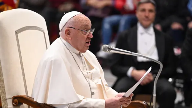 Pope Francis meets with Italian pilgrims participating in the Camino de Santiago, in St. Peter’s Basilica at the Vatican, 19 December 2024 ANSA/MAURIZIO BRAMBATTI