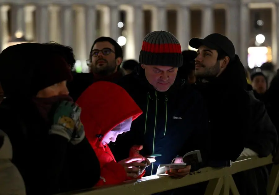 A Roma l'apertura della Porta Santa per l'inizio del Giubileo