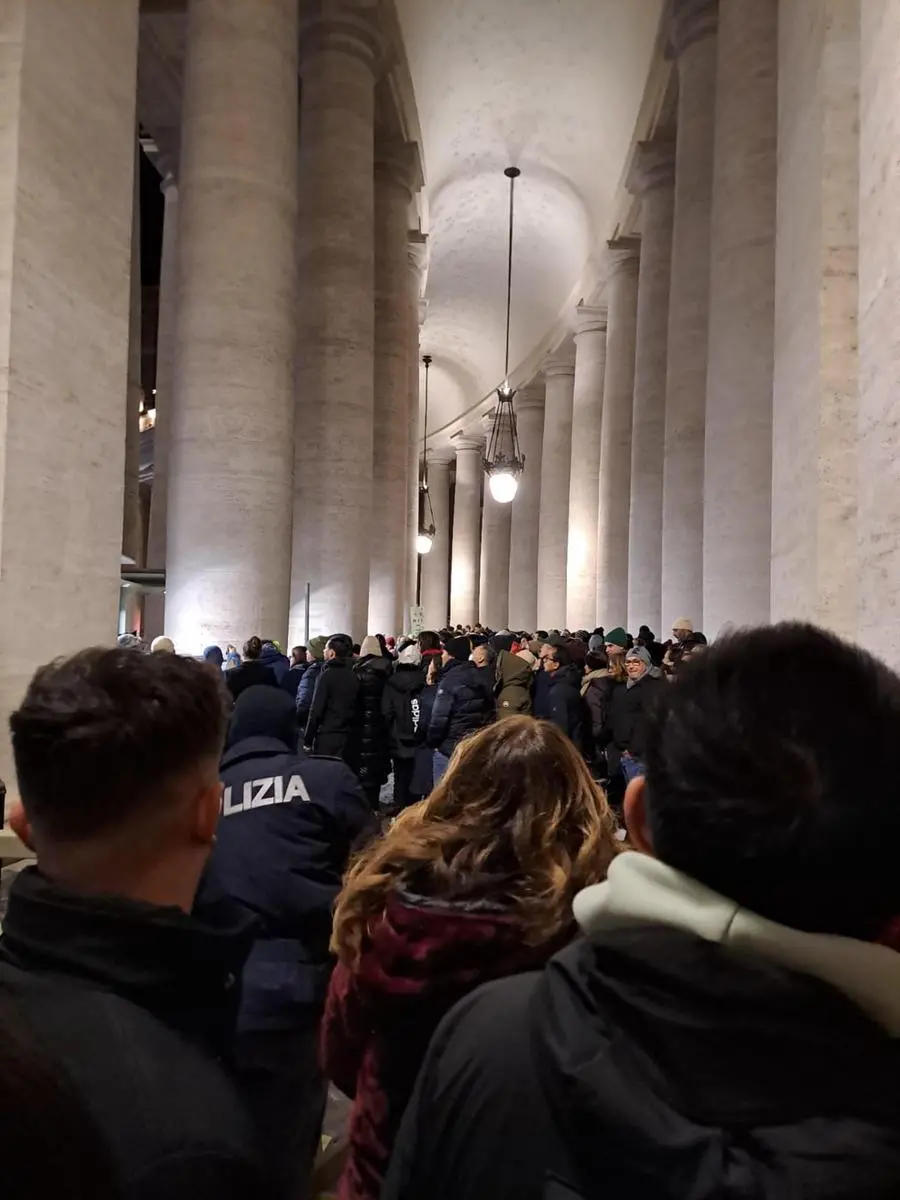 A Roma l'apertura della Porta Santa per l'inizio del Giubileo