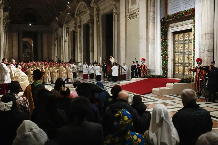 A Roma l'apertura della Porta Santa per l'inizio del Giubileo