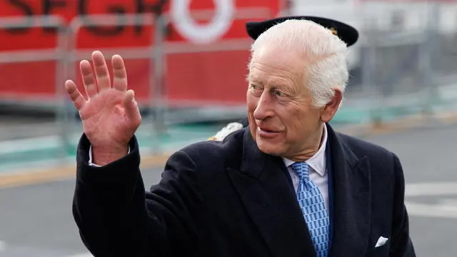 epa11720242 Britain's King Charles III arrives at The Felix Project to open the first Coronation Food Hub, a distribution centre that designed to save and circulate surplus food, at Deptford Trading Estate, in London, Britain, 14 November 2024. The Kingâ€™s Coronation Food Project initiative aims to transform the abilities of charities to save more surplus food, reach it to those who need it most in communities and support the pioneering of food-rescue initiatives. EPA/TOLGA AKMEN