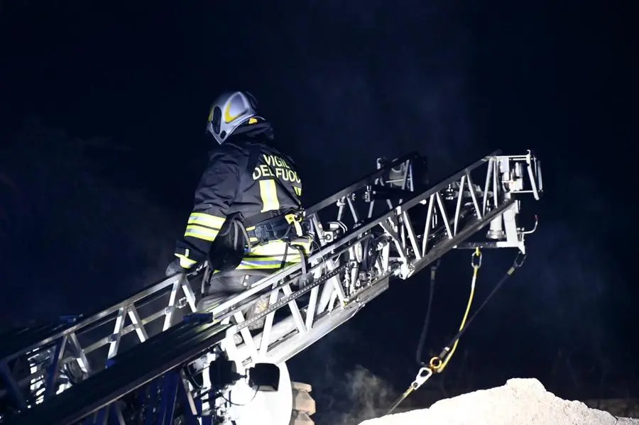 L'incendio nell'abitazione a Montichiari