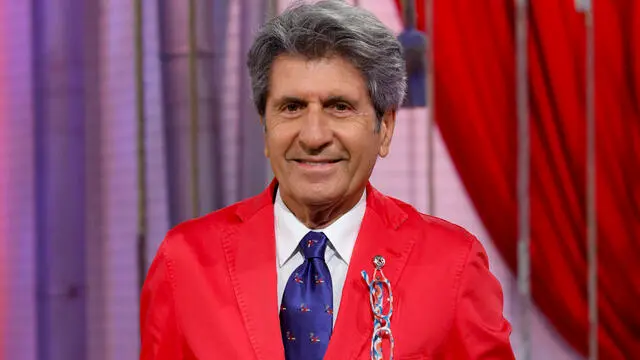 Gianni Ippoliti durante la trasmissione Uno mattina in famiglia in onda su Rai Uno, Roma 3 giugno 2023. ANSA/FABIO FRUSTACI