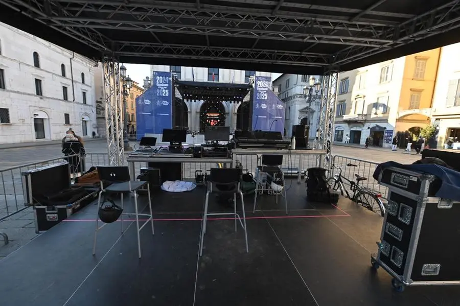 Capodanno in piazza Loggia, preparativi in corso