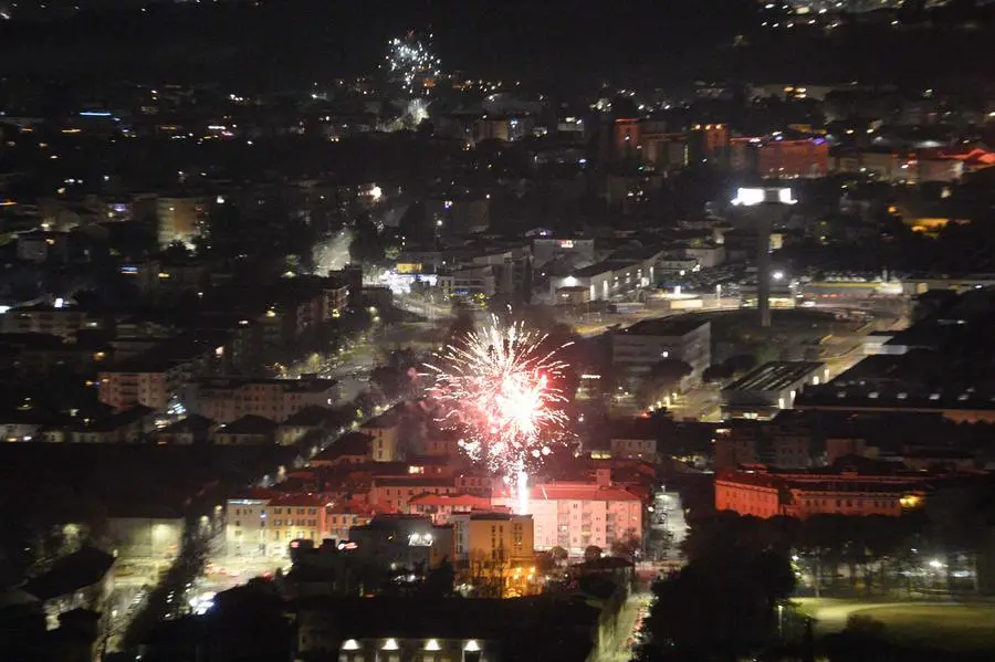 I fuochi d'artificio a Brescia per Capodanno 2025