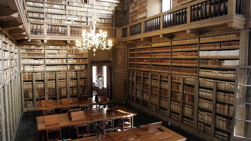 L'interno della Biblioteca Queriniana © www.giornaledibrescia.it