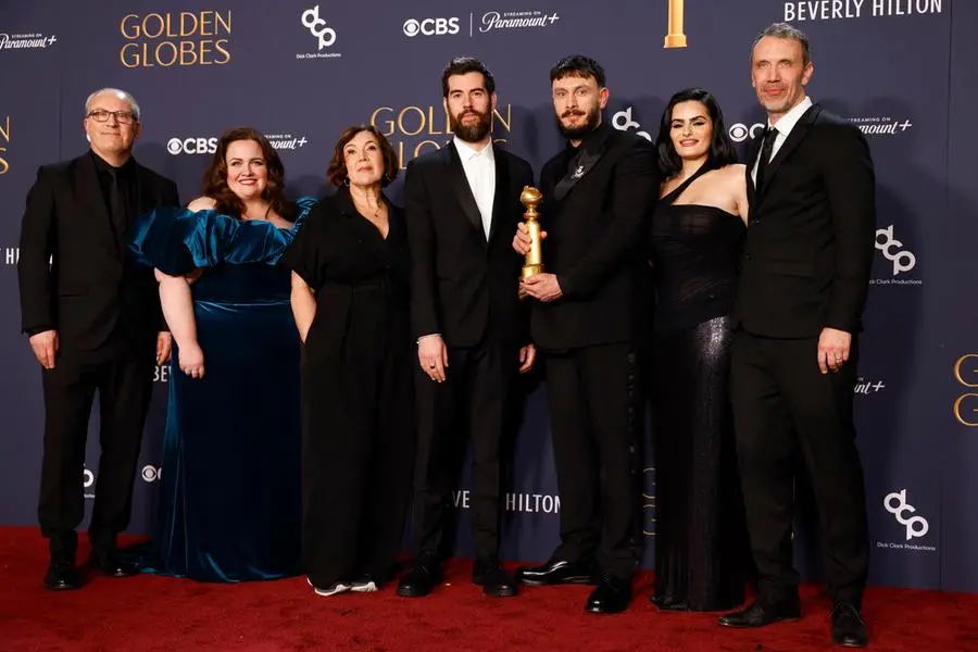 Assegnati i Golden Globe, i premi per cinema e tv: i protagonisti della serata