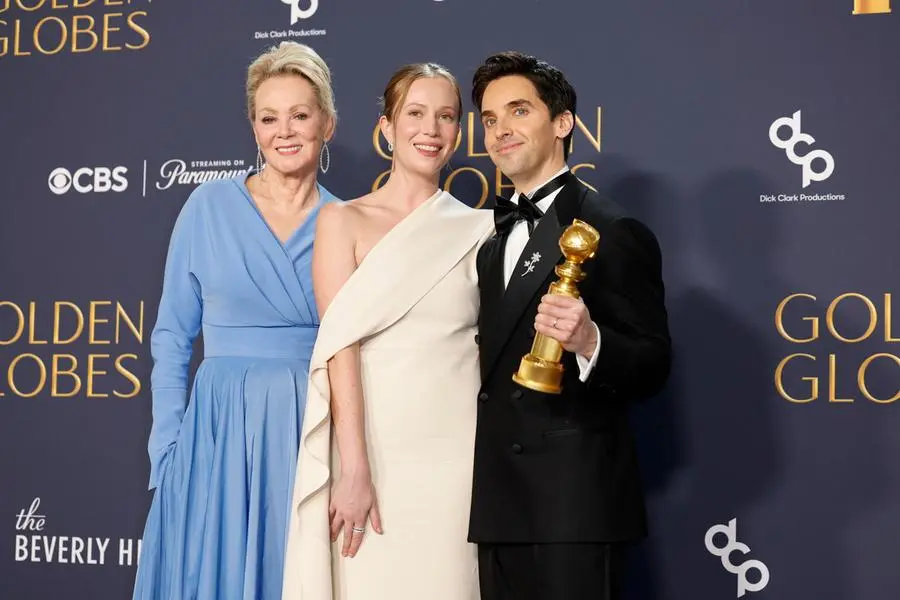 Assegnati i Golden Globe, i premi per cinema e tv: i protagonisti della serata