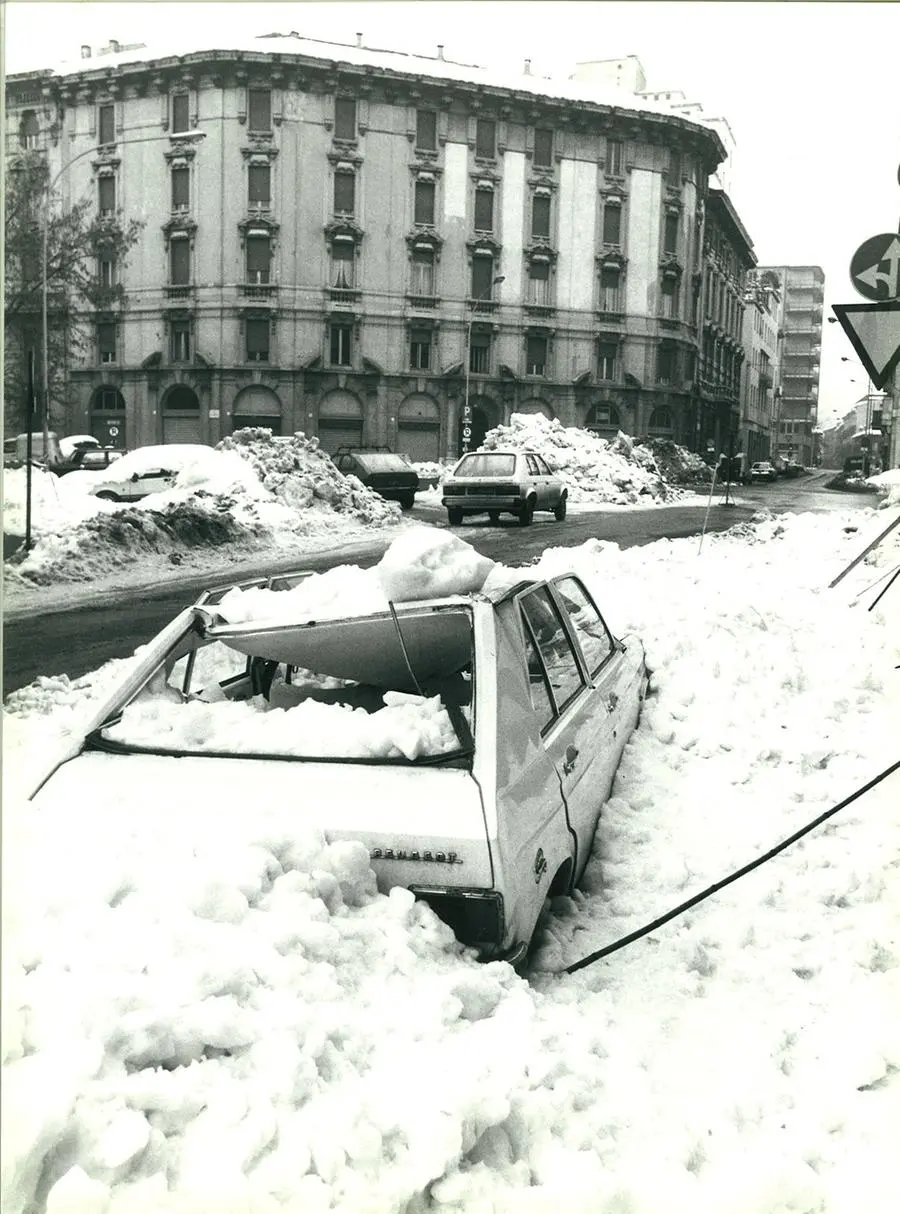 La Grande Nevicata del 1985 in centro a Brescia