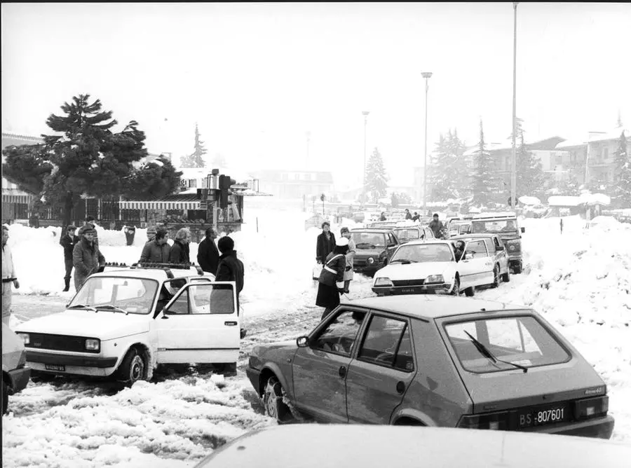 La Grande Nevicata del 1985 in centro a Brescia