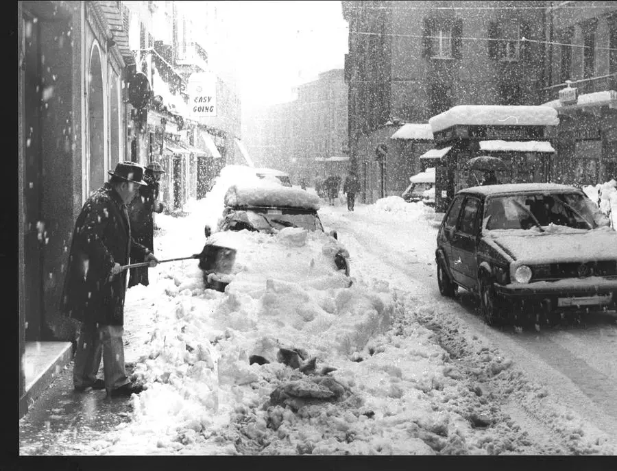 La Grande Nevicata del 1985 in centro a Brescia