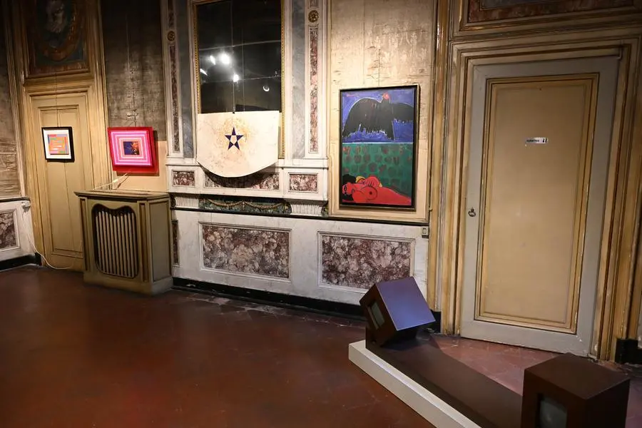 L'esposizione delle opere prima di un'asta da Capitolium