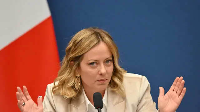 La presidente del Consiglio, Giorgia Meloni, durante la conferenza stampa di fine anno, Roma 9 gennaio 2025. ANSA/ALESSANDRO DI MEO - - - - - - - - - - - - - - - - - Italian Prime Minister Giorgia Meloni during the end-of-year press conference, Rome 9 January 2025. ANSA/ALESSANDRO DI MEO