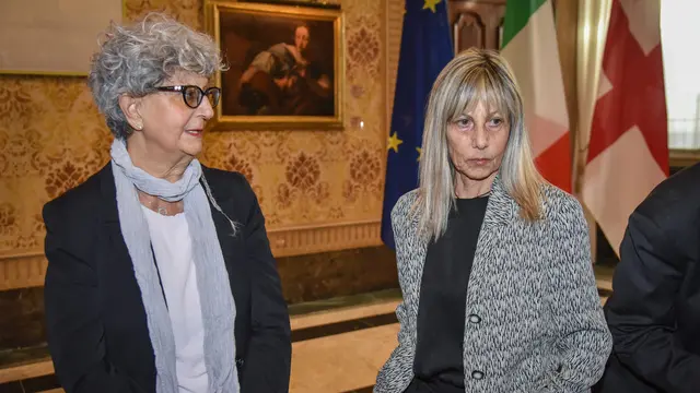 Le figlie Claudia e Silvia Pinelli alla consegna ambrogino d’oro alla memoria per Licia Pinelli a Palazzo Marino, Milano 10 Gennaio 2025 ANSA/MATTEO CORNER