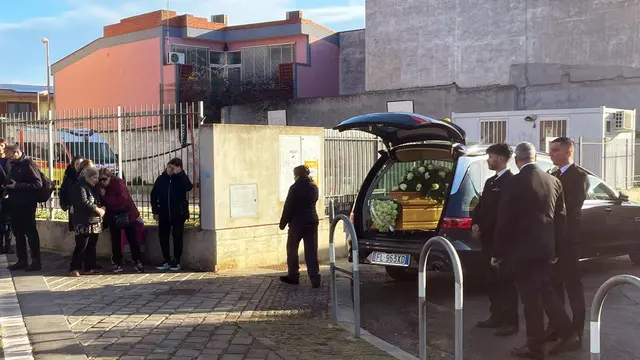 Funerali di Francesca Deidda a Elmas (Cagliari), la donna uccisa dal marito nel maggio scorso a San sperate