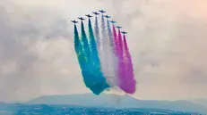 Lo spettacolo delle Frecce tricolori sul Garda - © www.giornaledibrescia.it