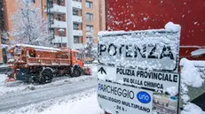 A snowplow in action in a snow-covered street following a heavy snowfall in Potenza, southern Italy, 25 January 2019. The country is in the grip of a cold snap. ANSA/ TONY VECE