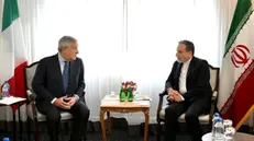 Il ministro degli Esteri Antonio Tajani, durante un incontro bilaterale con il ministro degli Esteri iraniano Abbas Araghchi, New York, 24 settembre 2024. ANSA/ALESSANDRO DI MEO