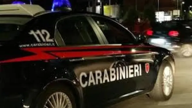 Un'auto dei Carabinieri