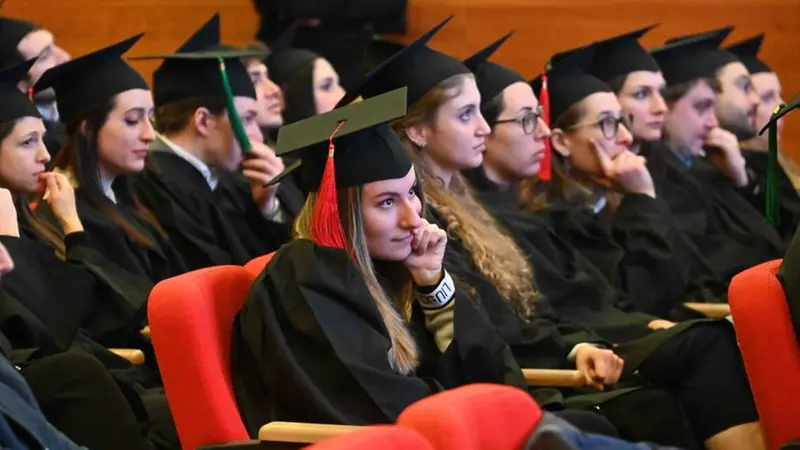 Un momento della cerimonia - Foto Marco Ortogni/Neg © www.giornaledibrescia.it