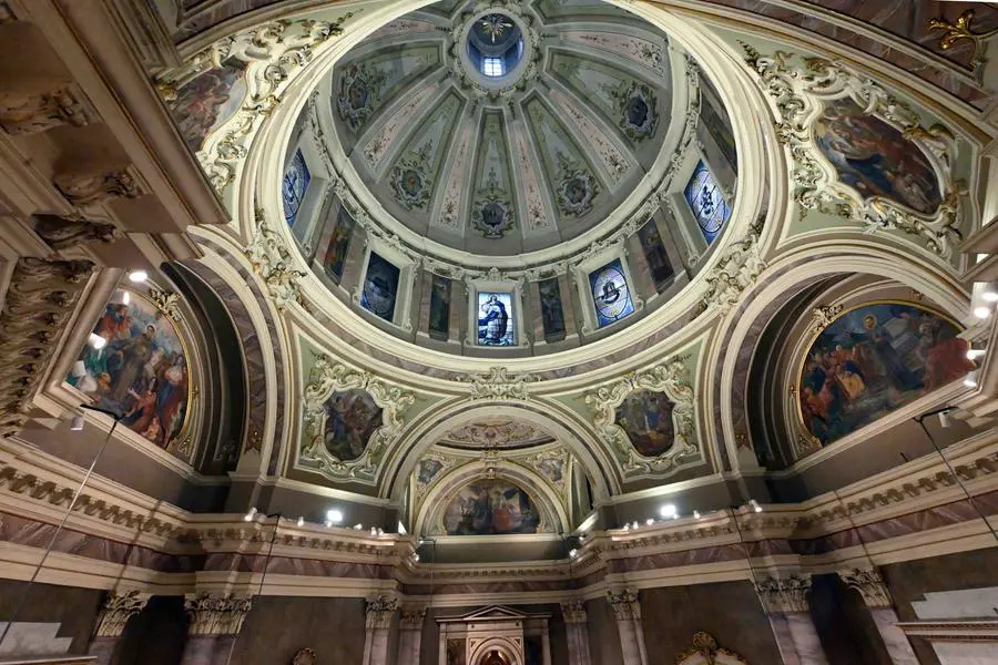 CRONACA BRESCIA  VIA SAN MARTINO DELLA BATTAGLIA CHIESA DI SAN LUCA NUOVA ILLUMINAZIONE PER ALBERTI 08-01-2025 MARCO ORTOGNI NEW EDEN GROUP