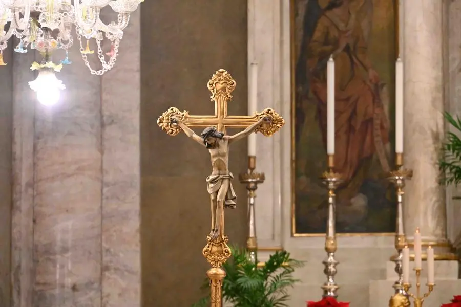 CRONACA BRESCIA  VIA SAN MARTINO DELLA BATTAGLIA CHIESA DI SAN LUCA NUOVA ILLUMINAZIONE PER ALBERTI 08-01-2025 MARCO ORTOGNI NEW EDEN GROUP