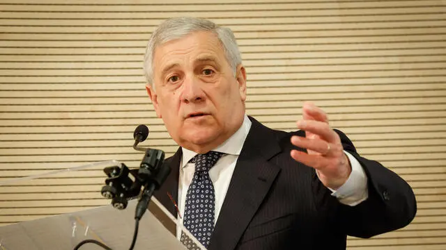 Il ministro degli Affari Esteri Antonio Tajani alla Farnesina durante l'evento L'Italia in 10 selfie, Roma, 13 Gennaio 2025. ANSA/GIUSEPPE LAMI