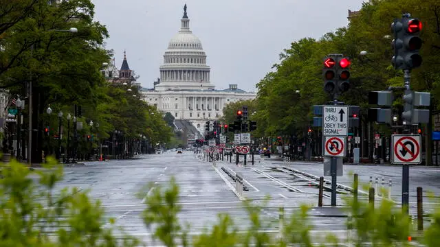 epa08360882 A view of the US Capitol in Washington, DC, USA, 13 April 2020, as opposing stimulus plans of Democrats and Republicans on Capitol Hill have slowed further financial relief during the COVID-19 coronavirus pandemic. In a statement today Speaker of the House Nancy Pelosi and Senate Minority Leader Chuck Schumer said that they won't agree to President Trump's plan to provide more money for small businesses unless there is also funding for hospitals, state and local governments and food stamp recipients. EPA/SHAWN THEW