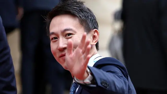 epa10968215 TikTok CEO Shou Zi Chew arrives to attend the 6th edition of the Paris Peace Forum at the Palais Brongniart in Paris, France, 10 November 2023. The annual Paris Peace Forum brings together governments, businesses, NGOs and others seeking dialogue to find solutions for global challenges. This year's theme is 'Seeking Common Ground in a World of Rivalry'. EPA/STEPHANIE LECOCQ / POOL MAXPPP OUT