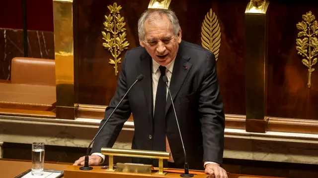 epa11824063 French Prime Minister Francois Bayrou delivers a general policy statement at the French National Assembly in Paris, France, 14 January 2025. EPA/TERESA SUAREZ