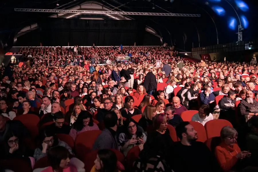 Giovanni Allevi sul palco del Teatro Clerici