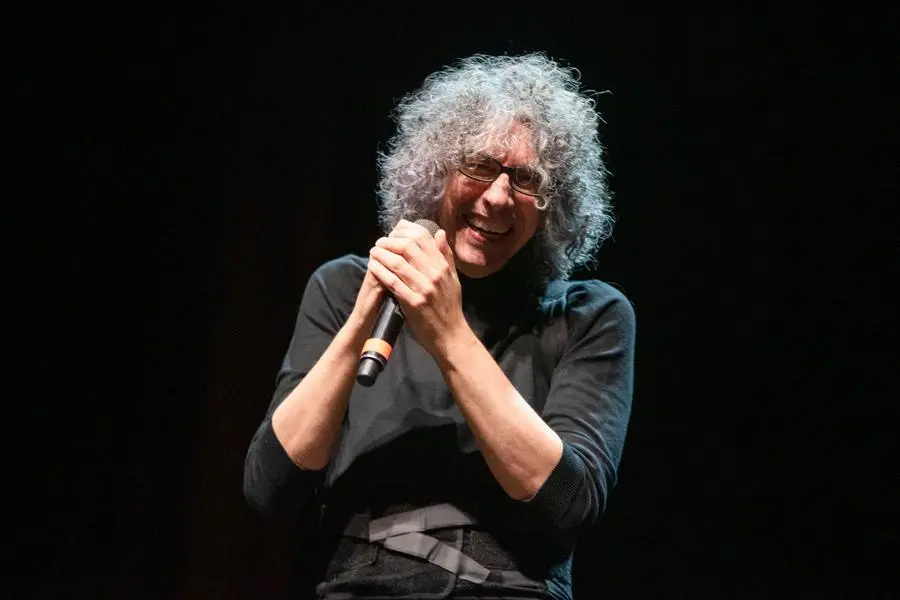 Giovanni Allevi sul palco del Teatro Clerici