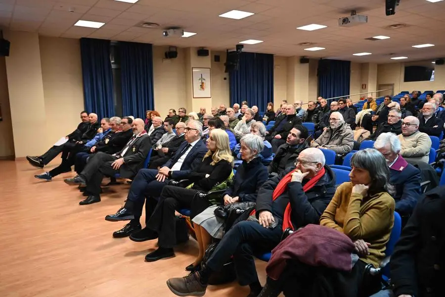 CRONACA BRESCIA AULA MAGNA POLGAI PRESENTAZIONE VOLUME LA PULA E LA MALA NELLA BRESCIA ANNI 70 PER CARINI 19-01-2025 MARCO ORTOGNI NEW EDEN GROUP