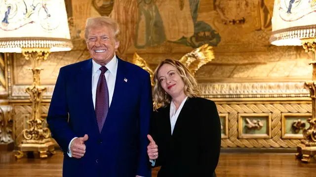 epa11806741 A handout picture made available by the Chigi Palace (Palazzo Chigi) Press Office shows Italian Prime Minister Giorgia Meloni (R) meeting with US President-elect Donald Trump at his residence in Mar-a-Lago resort, Palm Beach, Florida, USA, 04 January 2025 (issued 05 January 2025). EPA/FILIPPO ATTILI/CHIGI PALACE PRESS OFFICE HANDOUT HANDOUT EDITORIAL USE ONLY/NO SALES
