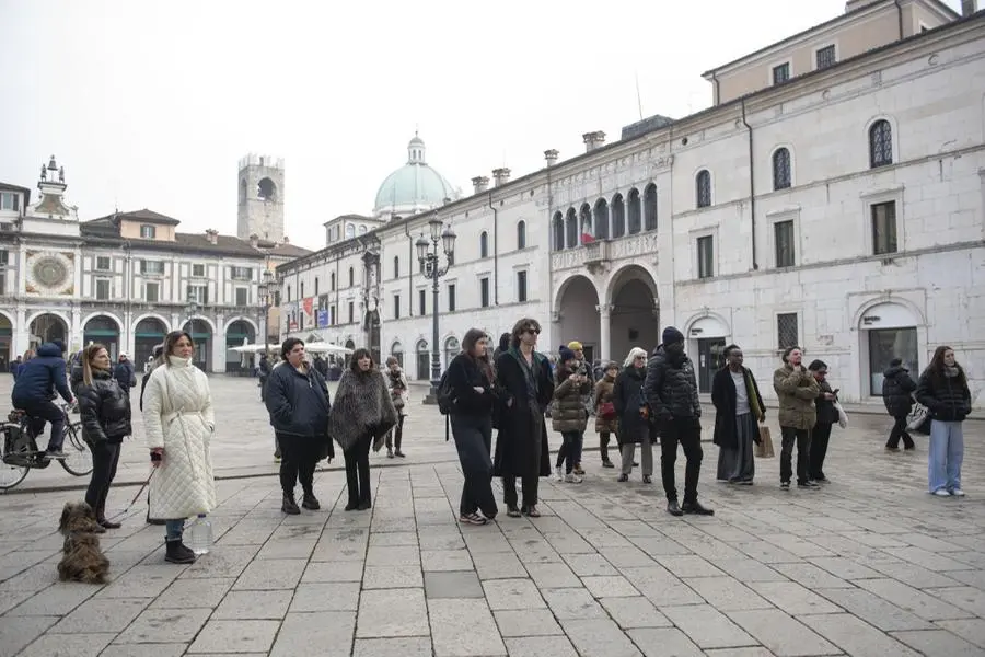 Sidy Casse presenta il suo nuovo singolo in piazza Loggia