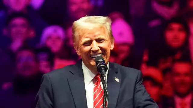 epa11837532 US President-elect Donald Trump addresses supporters at a rally at Capital One Arena in Washington, DC, USA, 19 January 2025. President-elect Donald Trump, who defeated Joe Biden to become the 47th president of the United States, will be inaugurated on 20 January, though all of the planned outdoor ceremonies and events have been cancelled due to a forecast of extreme cold temperatures. EPA/WILL OLIVER