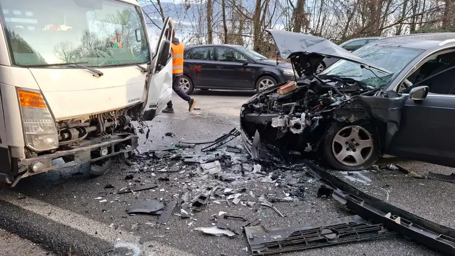 Strade ghiacciate, tre incidenti ad Agnosine