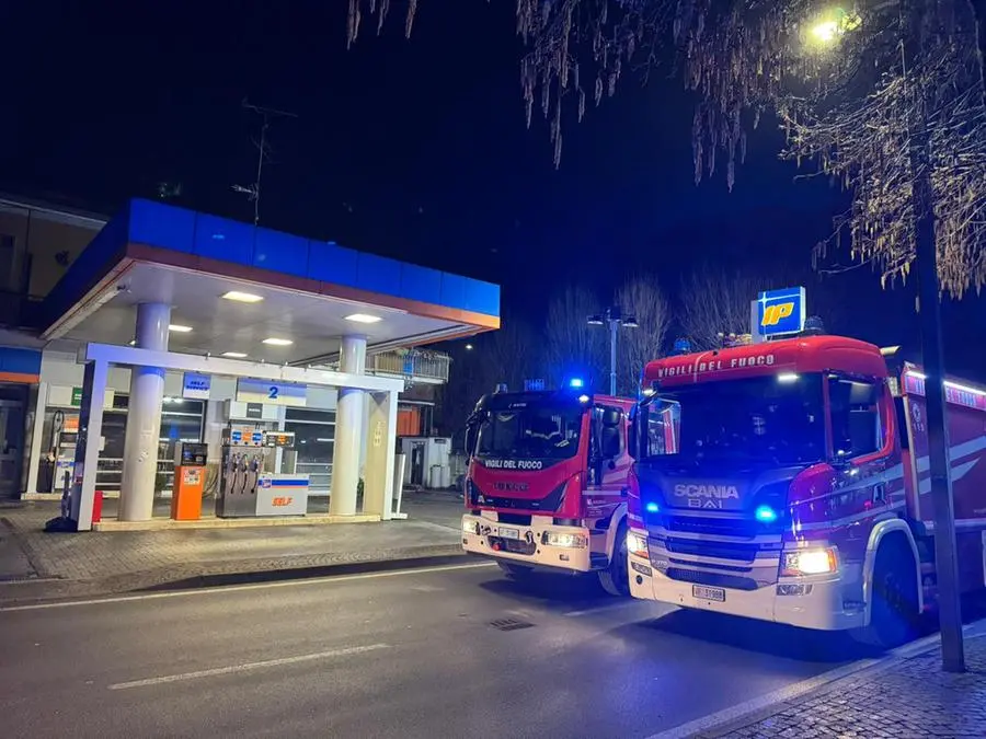 Incendio in un capannone a Calcinato