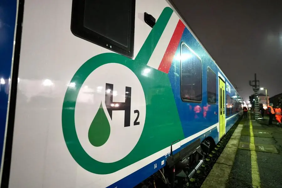 Il primo treno a idrogeno nella stazione di Rovato