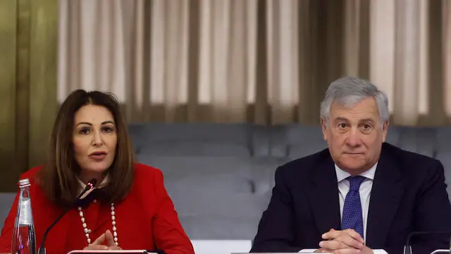 Il ministro degli Esteri Antonio Tajani e il Ministro del turismo Daniela Santanchè partecipano alla presentazione della 106ma edizione del Giro d’Italia, presso la Farnesina, Roma, 02 maggio 2023, VINCENZO LIVIERI/ANSA