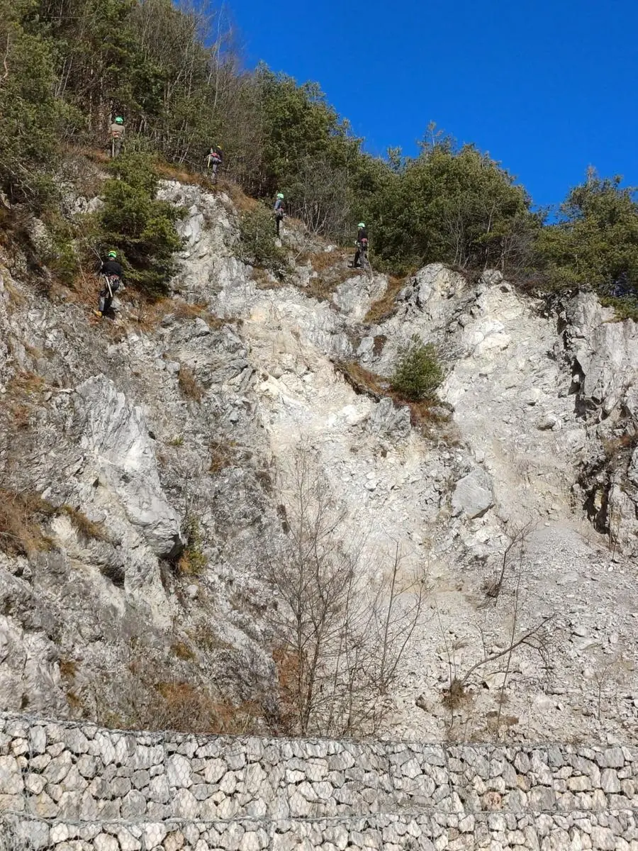 Frana a Ponte Caffaro, l'intervento dei tecnici