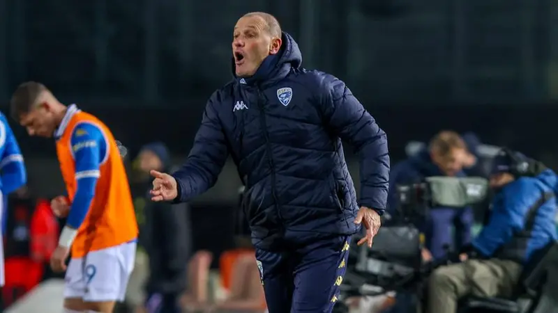 Pierpaolo Bisoli, tecnico delle rondinelle - Foto New Reporter Nicoli © www.giornaledibrescia.it