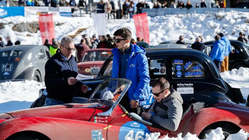 Winter Marathon 2025, la prova sul laghetto ghiacciato di Madonna di Campiglio