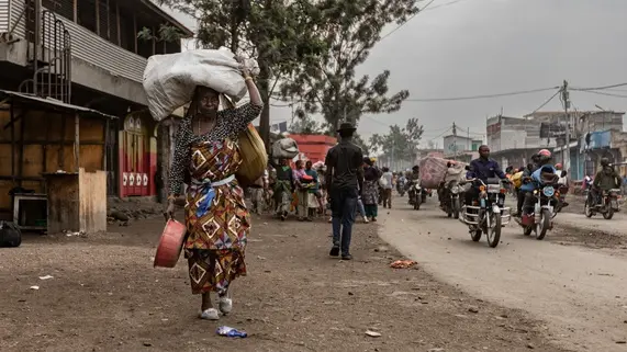epa11855102 (CORRECTION) – This is to amend image epa11854863-epa11854878 issued on 26 January 2025, correcting location to Munigi, outskirts of Goma (not: Mugini). The revised caption reads: People carry their belongings as they flee the fightings between the M23 rebels and the Armed forces of the Democratic Republic of Congo (FARDC) in Munigi, outskirts of Goma, North Kivu province, Democratic Republic of Congo, 26 January 2025. Nine South African soldiers as well as three Malawians and a Uruguayan soldier serving with the United Nations Organization Stabilization Mission in the Democratic Republic of the Congo, or MONUSCO, been killed in clashes with rebels from the M23 group over the past days. EPA/MICHEL LUNANGA (CORRECTION) – This is to amend image epa11854863-epa11854878 issued on 26 January 2025, correcting location to Munigi, outskirts of Goma (not: Mugini).