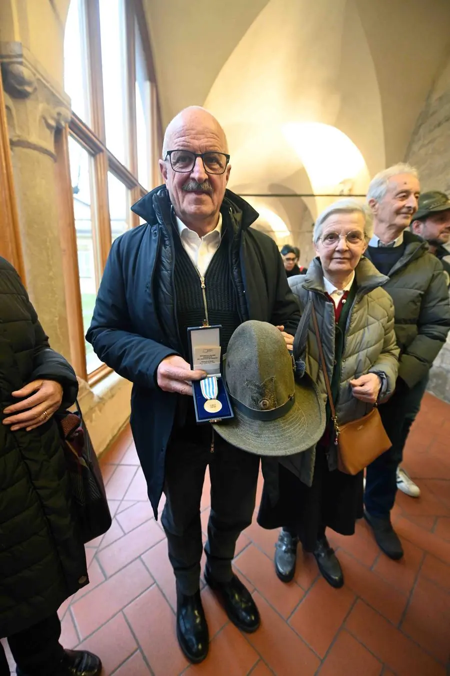 Giornata della memoria, la consegna delle medaglie d'onore agli ex internati nei campi nazisti