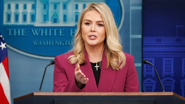 epa11858895 White House Press Secretary Karoline Leavitt speaks during the Daily Press Briefing in the James S. Brady Press Briefing Room at the White House in Washington, DC, USA, 28 January 2025. EPA/SAMUEL CORUM / POOL